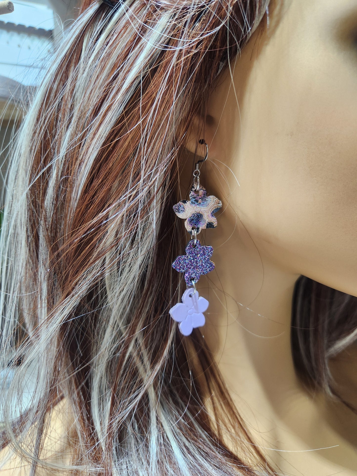 Embossed stacked flowers Purple