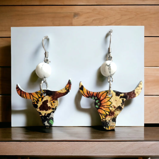 Boho Sunflower Longhorn with white bead