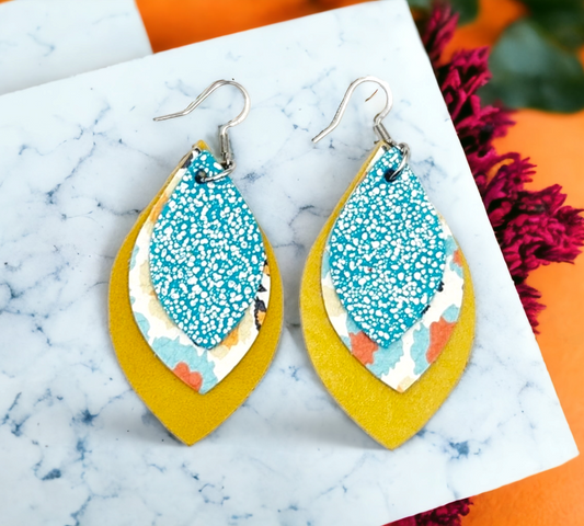 Abstract Leopard Stacked Diamond