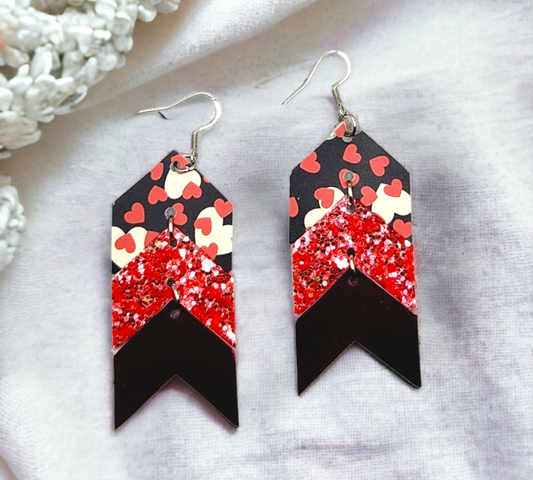 Red/Black Heart Valentines Chevron