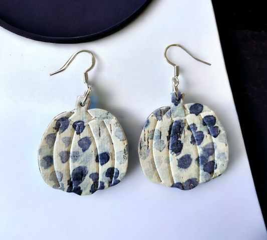 White and Blue embossed Speckled Pumpkins