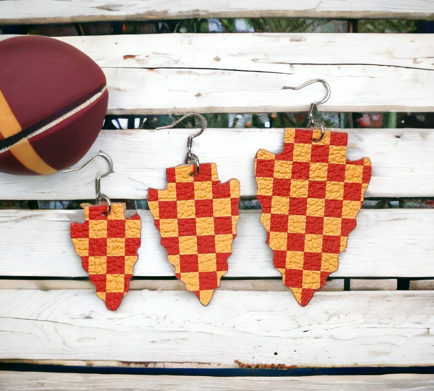 Checkered Arrowheads