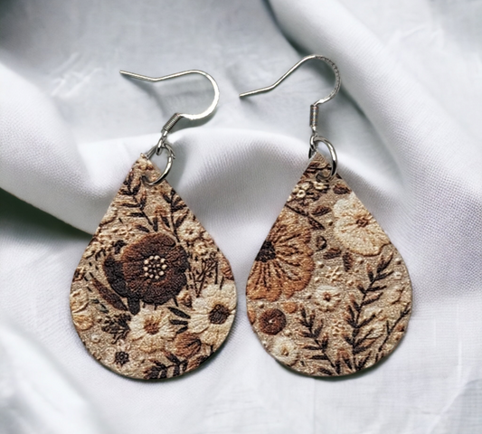 Neutral Wild Flower Teardrops