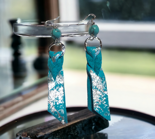 Blood Knot Earrings (Medium Length)