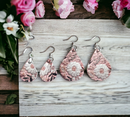 Pink and White Flower Teardrops