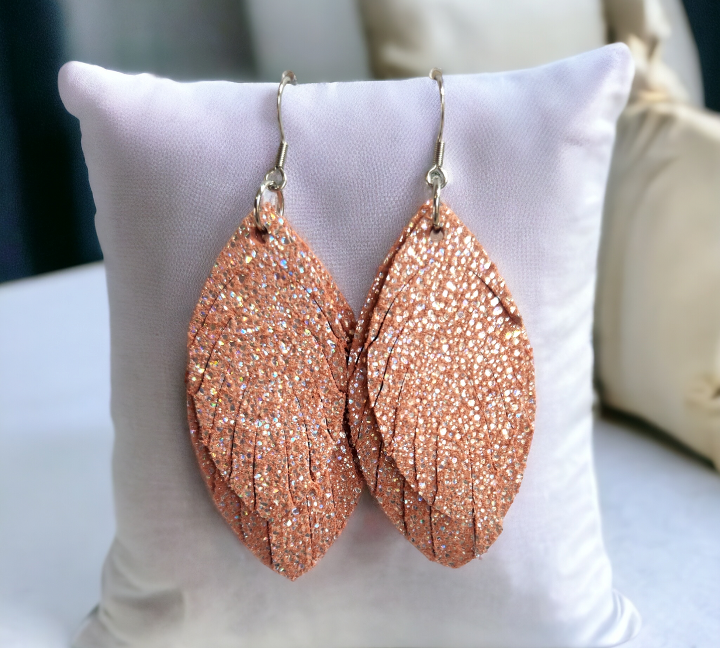 Pink shimmery fringed leaf