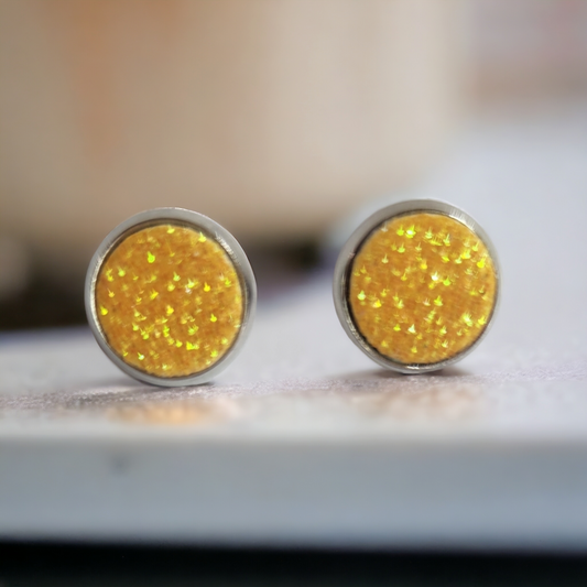 Yellow Glitter Studs 8(mm)