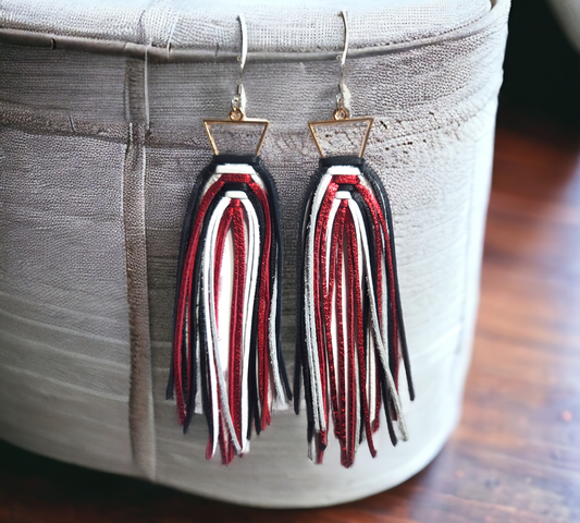 Red, White and Black Fringe on Triangle Bezel