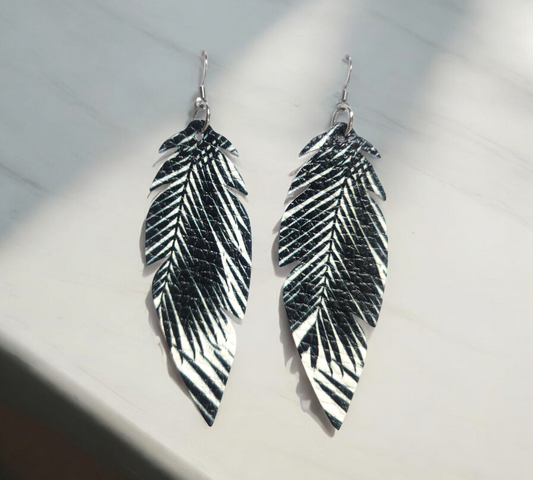 Palm Leaf Feathers