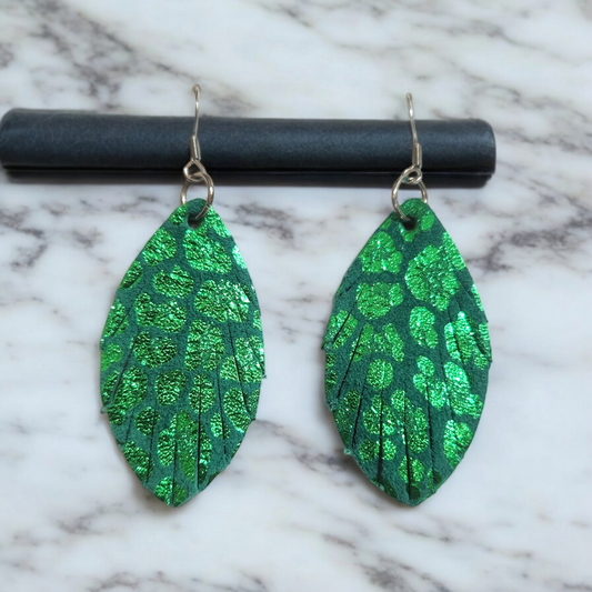 Green Metallic Leopard Fringed Leaf