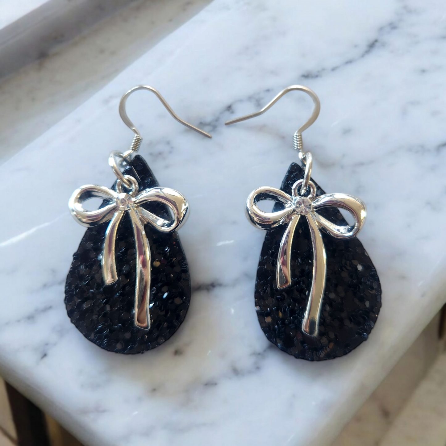 Glitter teardrops with white alloy accented bow