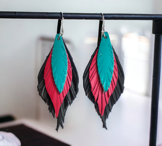 Blue, Pink and Black Gladys