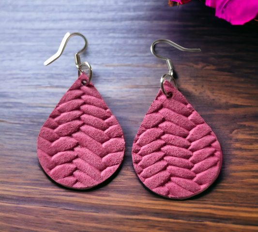 Pink fish braided teardrops