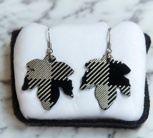 Black and silver plaid maple leaves