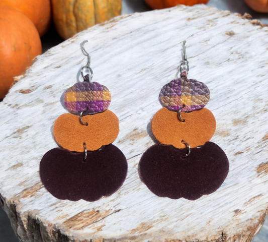 Purple plaid stacked pumpkins