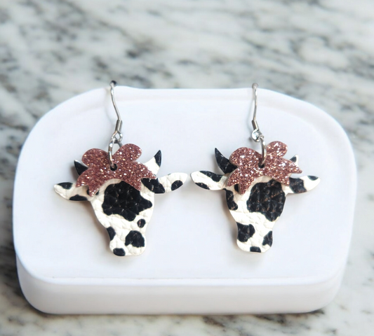 Cow head with Rose gold bow